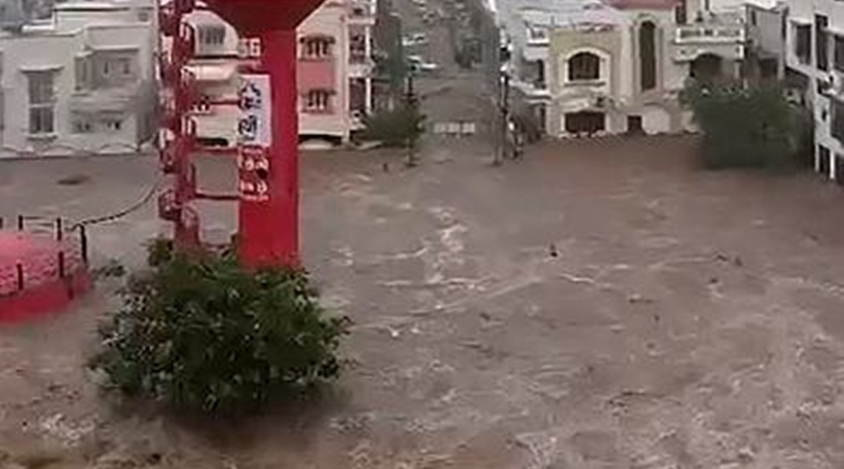 Gujarat Rain Havoc: Flash Floods In Junagadh, In Pictures | India News ...