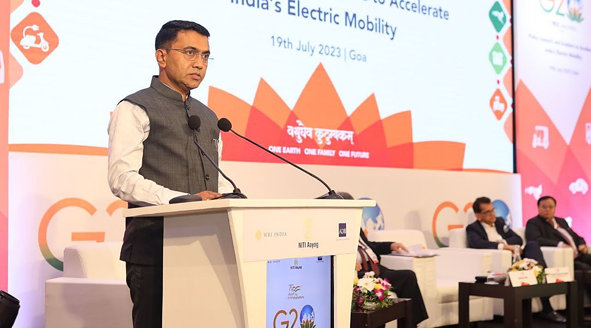 All new tourist vehicles, rental cars and bikes to be electric from