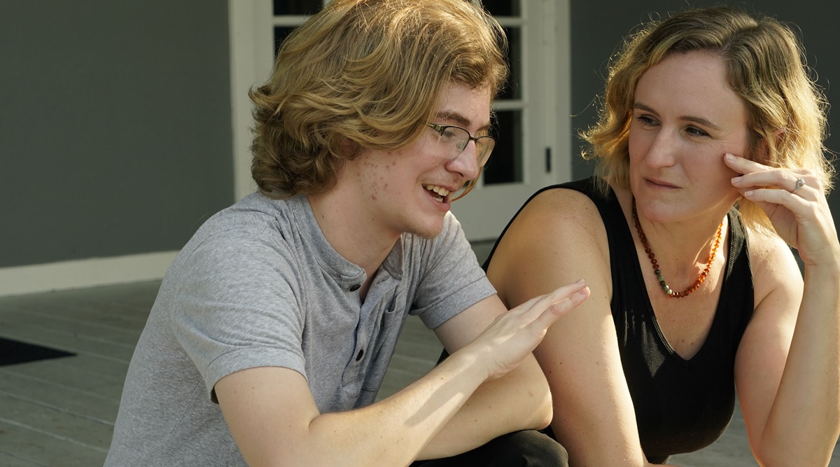 Families with transgender kids are increasingly forced to travel out of state for the care they need - Vimarsana News