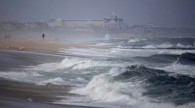 Ocean currents vital for distributing heat could collapse by midcentury, study says.