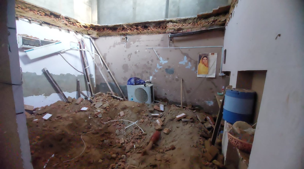 Pregnant woman, 3-year-old son among 3 dead after roof collapses in Punjab's Kotkapura - Vimarsana News