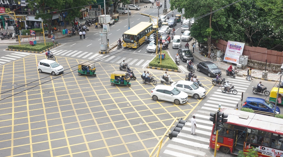 Ahmedabad introduces yellow box junction at Panjrapole crossroads to ...