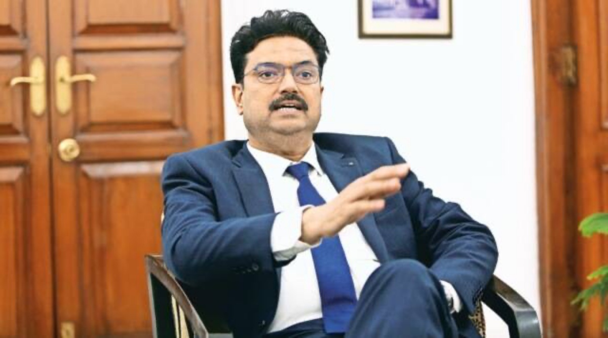 'Salaries pending for over a month, week delays are new normal': DU teachers write to VC Yogesh Singh - Vimarsana News