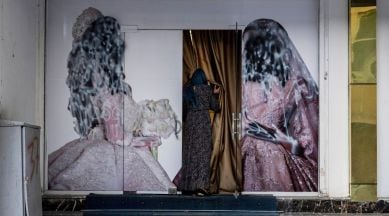 Afghanistan bans beauty salons