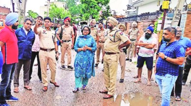 women officers punjab rains