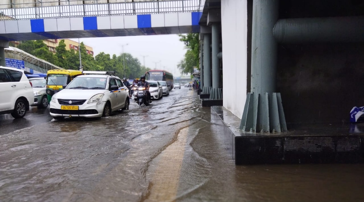 Waterlogging across Delhi as heavy rain pounds national capital - Vimarsana News