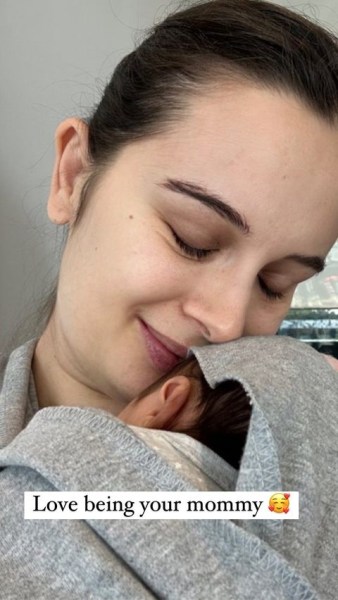 Evelyn Sharma Xxx Videos - Evelyn Sharma introduces us to her second baby, names him Arden: 'Love  being your mommy' | Bollywood News - The Indian Express