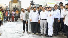 Eknath Shinde potholes Mumbai