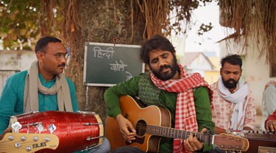 hindi bole toh bole ke gawaar hai