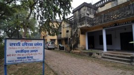 Varanasi land dispute, Gandhian society, Northern Indian railways demolition notice, allahabad hc, UP Gandhi Smarak Nidhi, UP demolition drive, indian express, indian express news