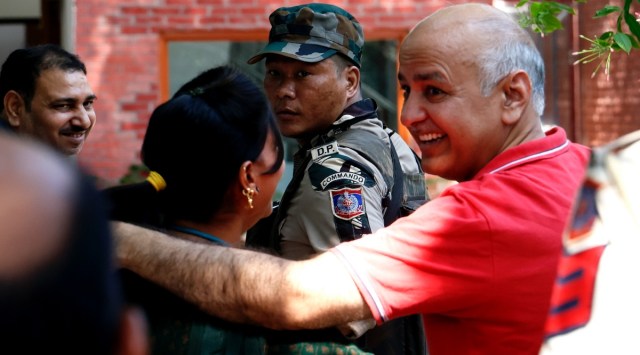 manish sisodia wife hospitalised