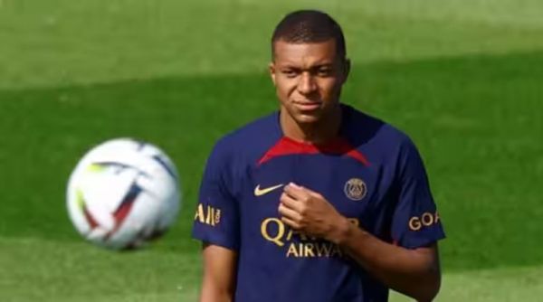 Kylian Mbappe vs PSG: French footballers' union threaten legal