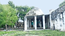 Although Hindu groups have been staking claim to the structure since the 1980s, saying that it is associated with the Pandavas who spent some years in exile in the area, the latest situation arose from an application submitted by the Pandavwada Sangharsh Samiti to the District Collector on May 18.