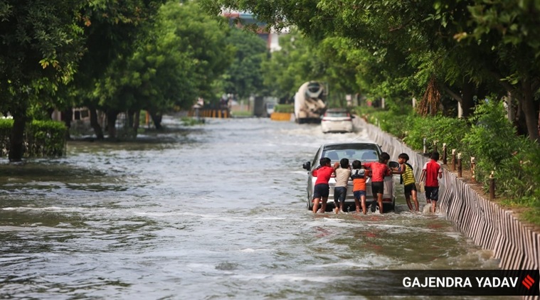 noida rains