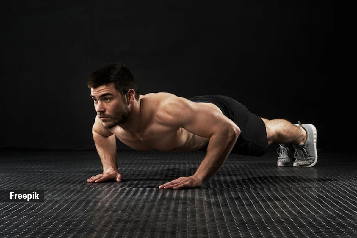 Aussie breaks world record with 3,206 push-ups in an hour