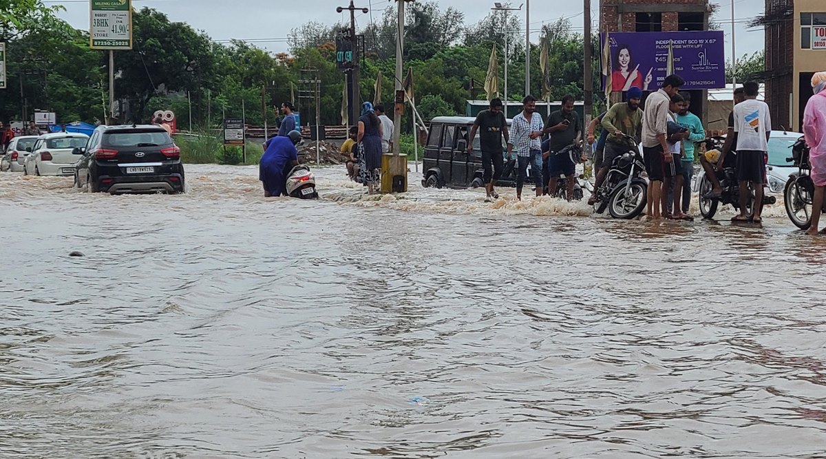 All trains from Chandigarh cancelled amid heavy rain, repair of tracks ...