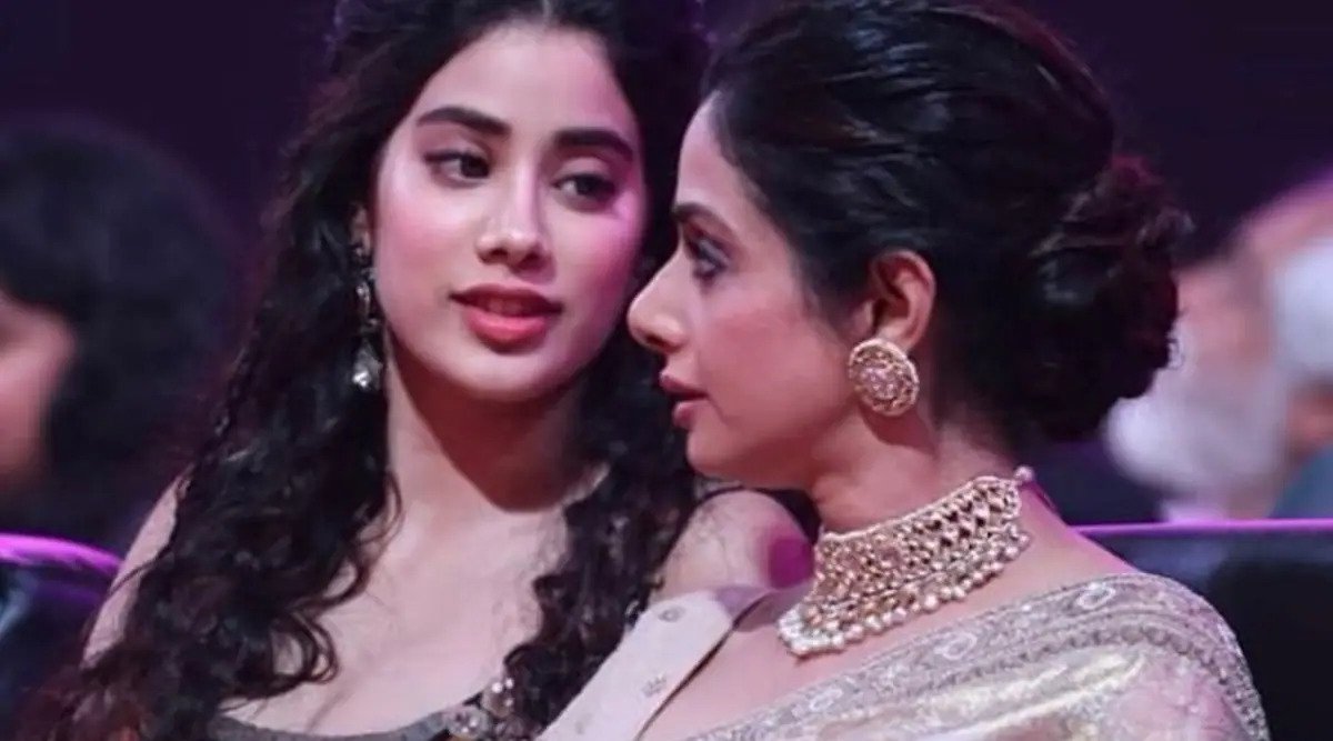 Shri Devi Sexy Video - Janhvi Kapoor says she got to know what mom Sridevi thought about her  acting just a week ago: 'I was nervous about her opinion' | Bollywood News  - The Indian Express