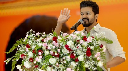Vijay holds meeting with fans association office-bearers; says he will quit  films if he enters politics: report | Tamil News - The Indian Express