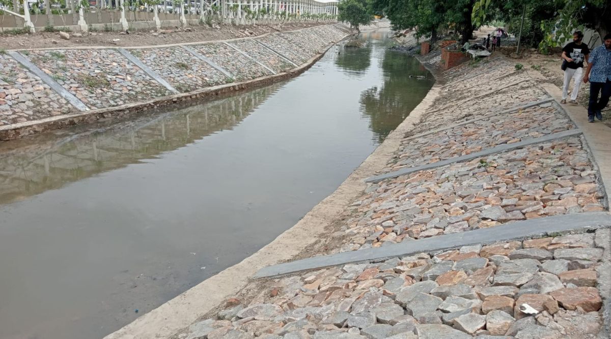 Decorative rocks, selfie point: Delhi’s Bhairon Marg drain transforms ...