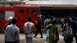 Mumbai fire incident, fire break out near CSMIA, fire broke out at Galaxy Hotel in Santacruz East, Mumbai Fire Brigade, fire fighting system, indian express news
