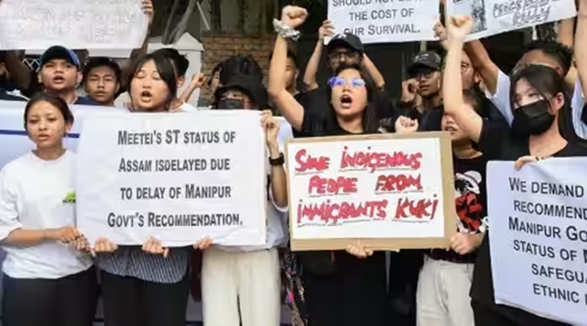 INDIA parties hold protest raising Manipur violence | Pune News - The ...