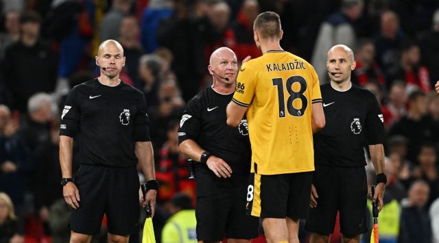 Premier League referee: Man United vs Wolves