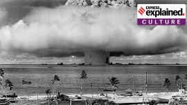 mushroom cloud atomic bomb
