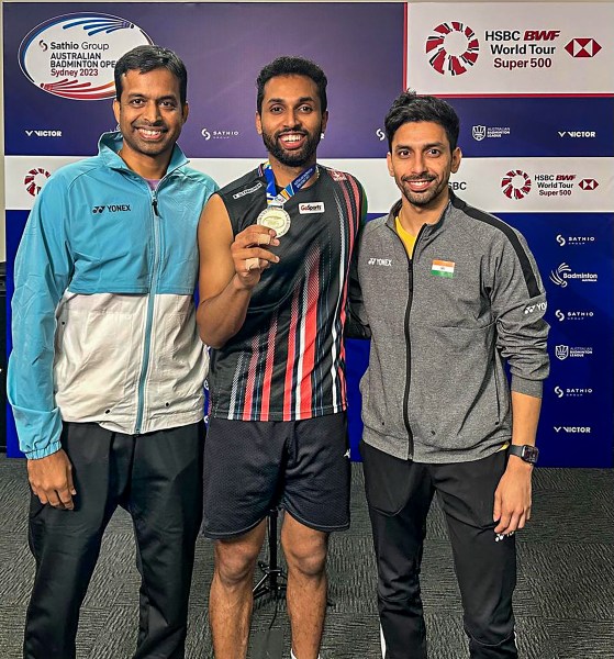 Prannoy squanders 19-14 lead in decider as China's Weng Hong Yang clinches  Australian Open Super 500 badminton title