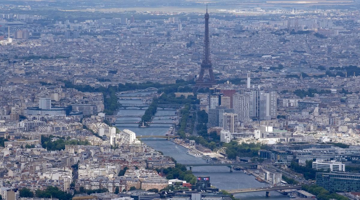 Paris 2024 Olympics swimming event at risk as storms dirty Seine river