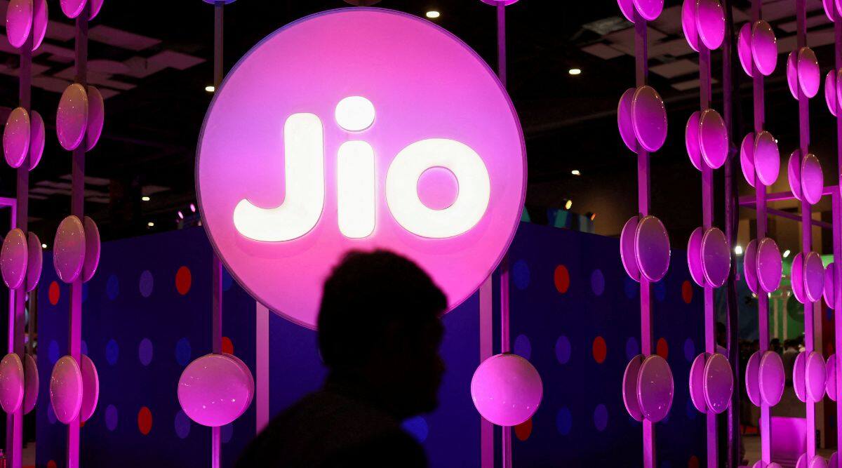 Reliance Jio introduces new international ‘Roam more’ plans starting at Rs 1,499 | Technology News
