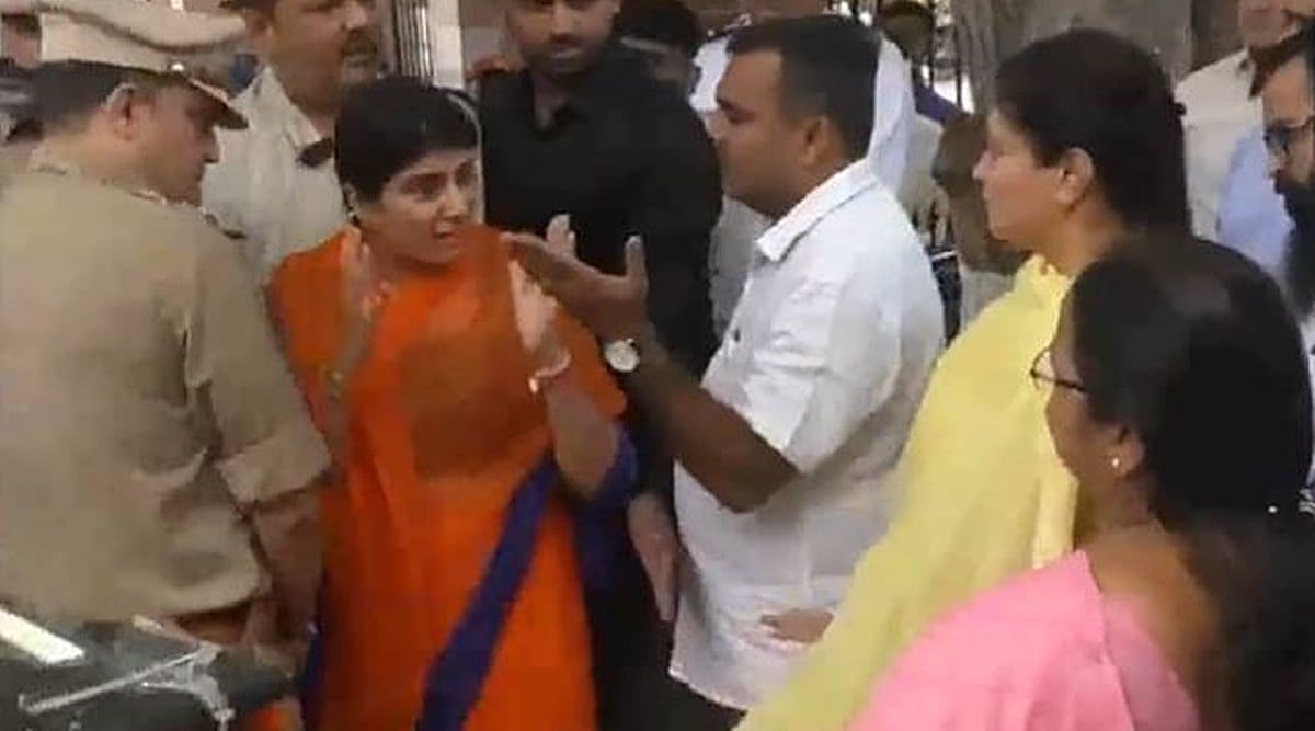 Rivaba Jadeja in public spat with Jamnagar MP & mayor over paying tribute to martyrs | Ahmedabad News - The Indian Express