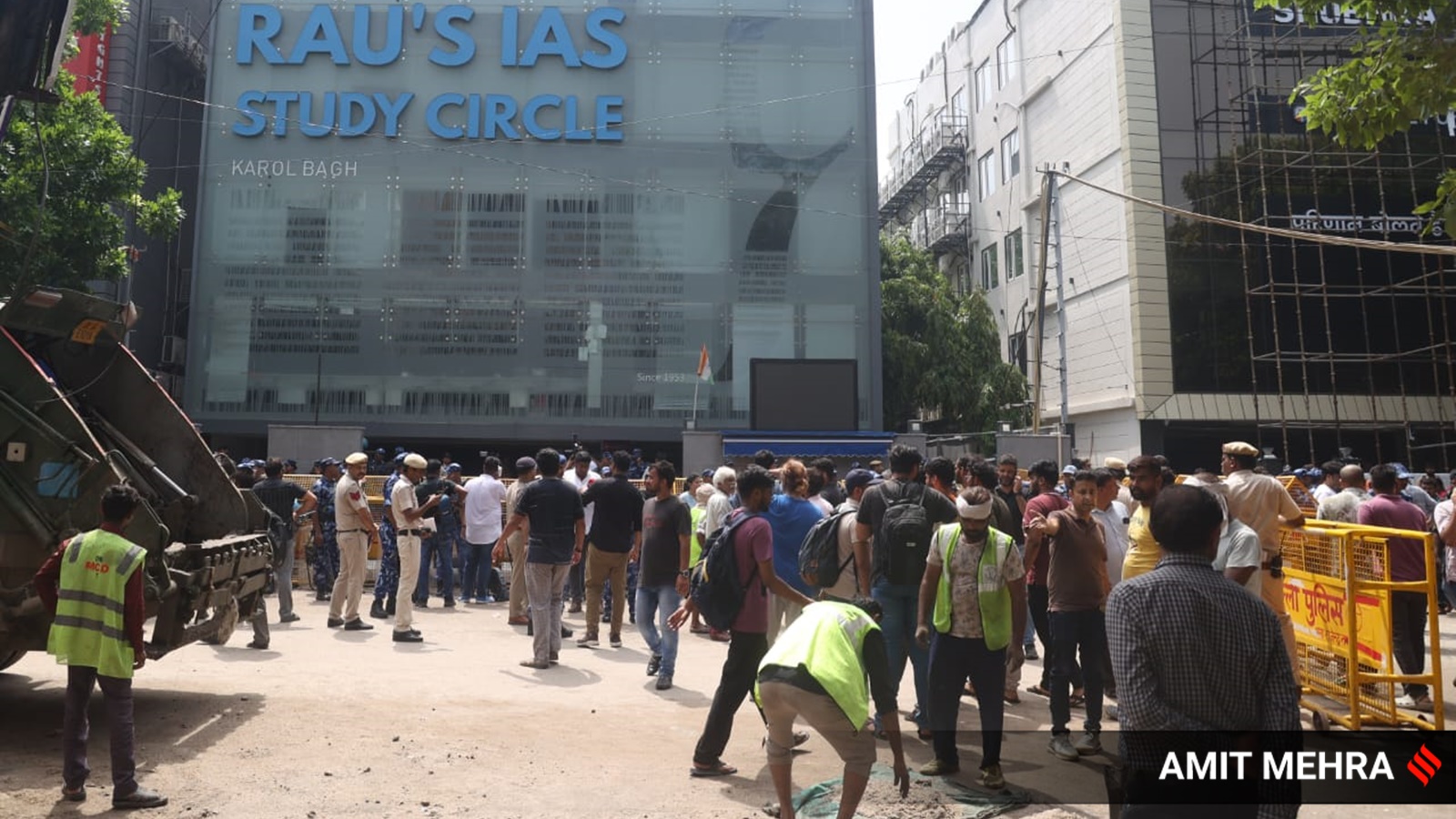 UPSC Delhi Coaching Centre Flooded Live Updates: As police detain Rau's IAS coordinator, building owner, students continue protest over death of 3 aspirants | Delhi News - The Indian Express