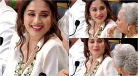 Waheeda Rehman, Madhuri Dixit