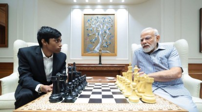 PM Narendra Modi Lauds Chess Prodigy Praggnanandhaa for FIDE World