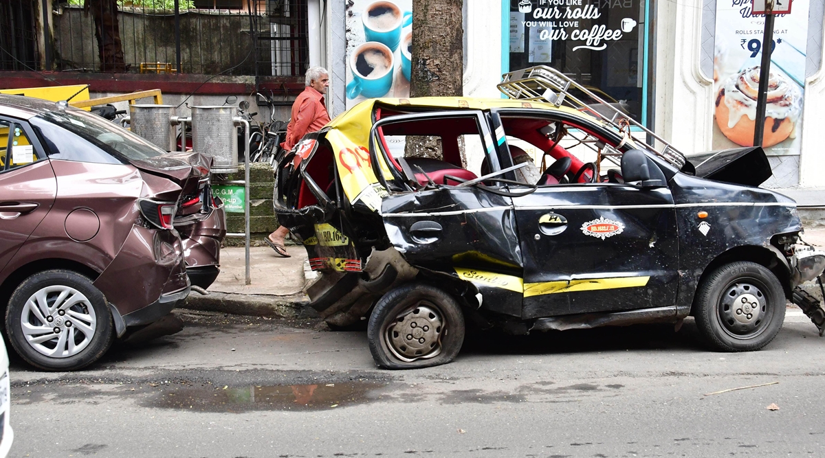 Car Mows Down Pedestrian Rams Cab In South Mumbai 26 Yr Old Arrested   Accident 2 