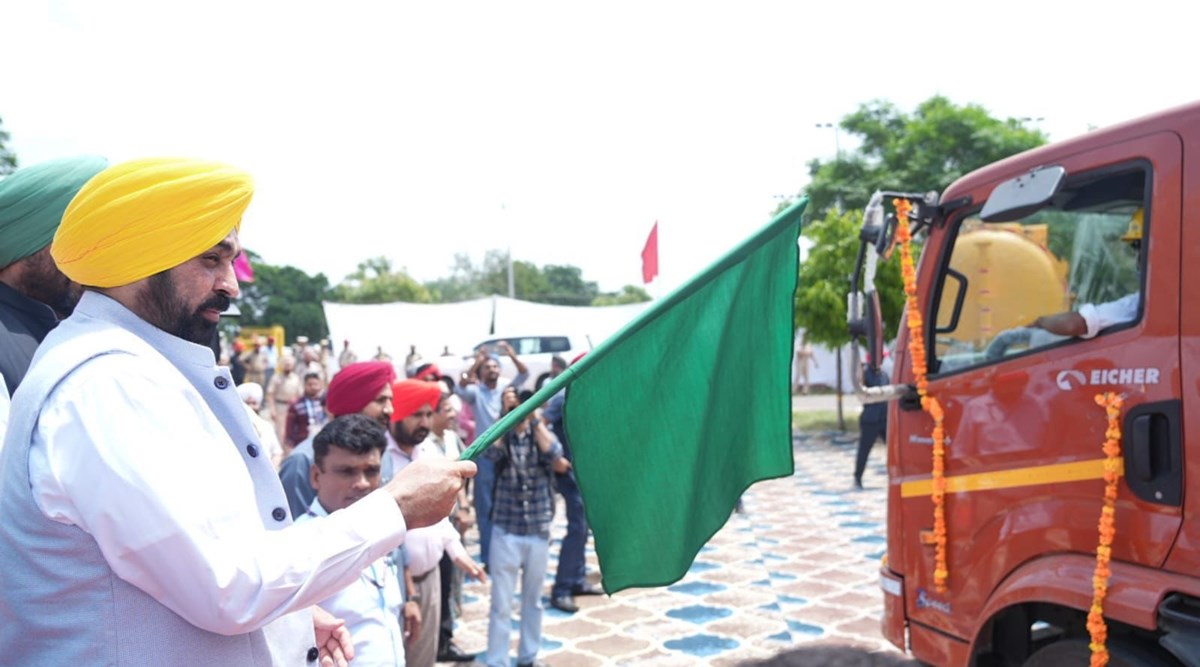 Punjab CM Mann flags off super suction machine for mechanized cleaning