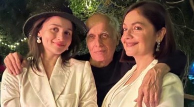Alia Bhatt, Mahesh Bhatt, Pooja Bhatt