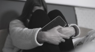 ccdh ai worsening eating disorders featured