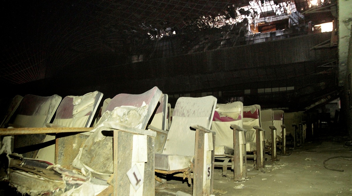 On June 13, 1997, a massive fire broke out at Uphaar Cinema in Delhi’s Green Park. A total of 59 people died of asphyxiation.