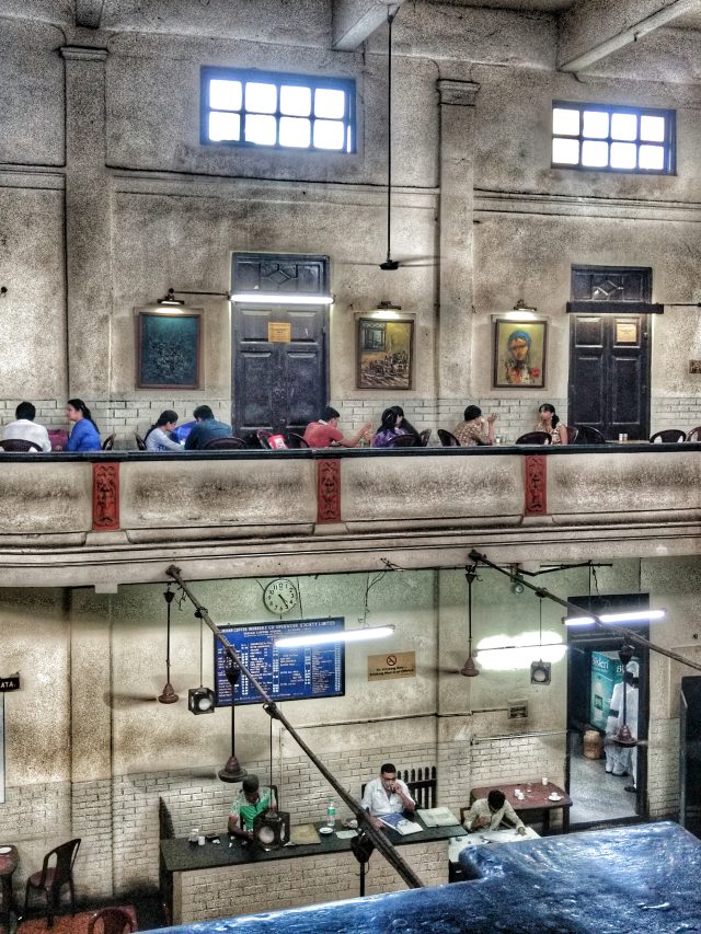 Exploring India's Pre-Independence Eateries | The Indian Express - Vimarsana News