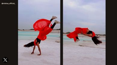 double flip in a saree