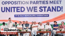 india opposition meet Opposition parties' leaders Mamata Banerjee, Sitaram Yechury, Rahul Gandhi, Sharad Pawar, Arvind Kejriwal and others onstage.
