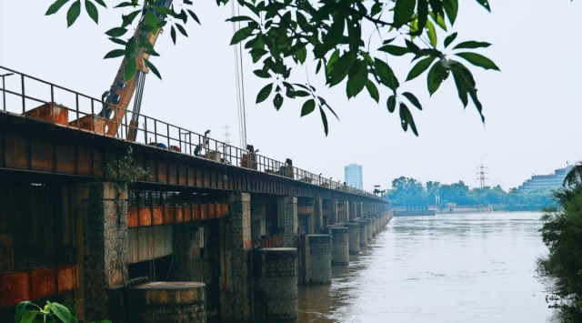 Delhi floods, delhi encroachment on floodplains, delhi encroachment, Delhi news, New Delhi, Indian Express, current affairs