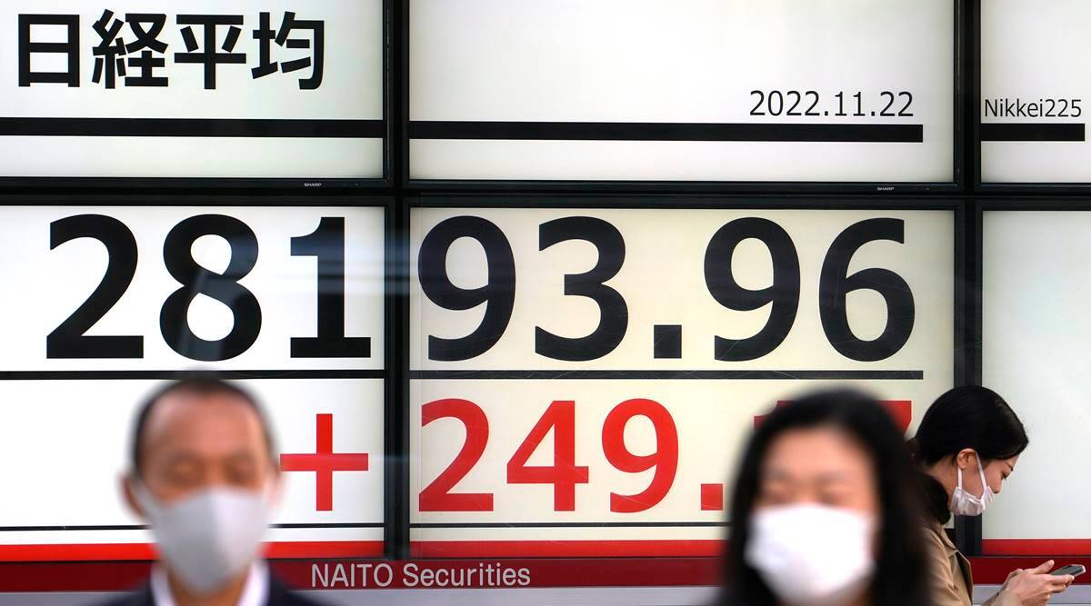 Asian stocks hit 9-month lows on worries over China, US rates