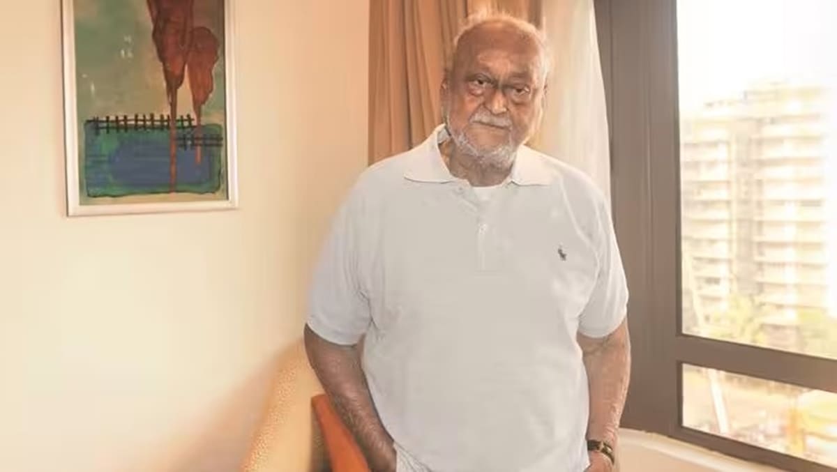 Poet-writer Jayanta Mahapatra dies at 95, state funeral today