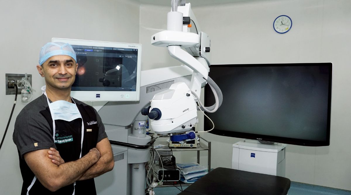 Dr Aditya Kelkar of National Institute of Ophthalmology bags