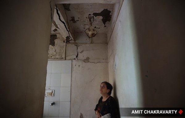 mumbai building conditions