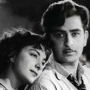 nargis and raj kapoor romance