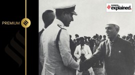 Nehru receives Mountbatten. Upon arriving in India, Mountbatten decided that a quick, immediate exit was the best way to “avoid further bloodshed” in the subcontinent.