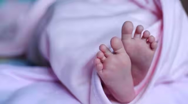 Mumbai medical negligence case, newborn died, newborn died after 4 years, doctors negligence, doctor booked for negligence, medical negligence news, indian express news